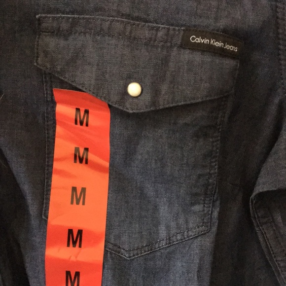 Calvin Klein Denim Shirt Size Medium - Picture 4 of 6